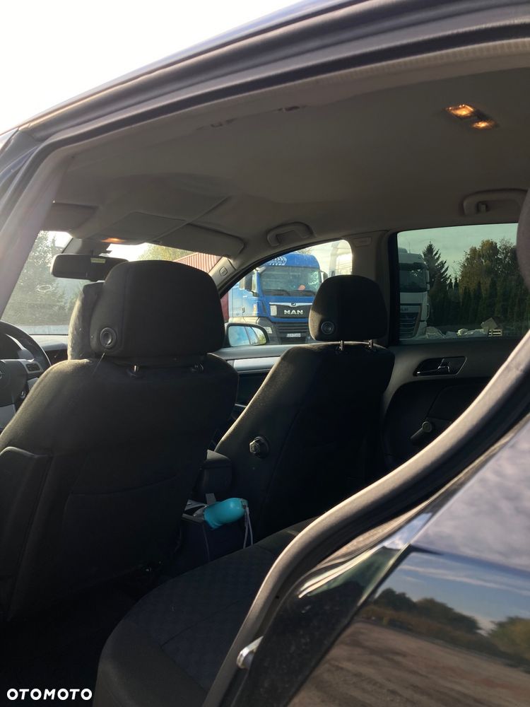 Opel Astra - 10