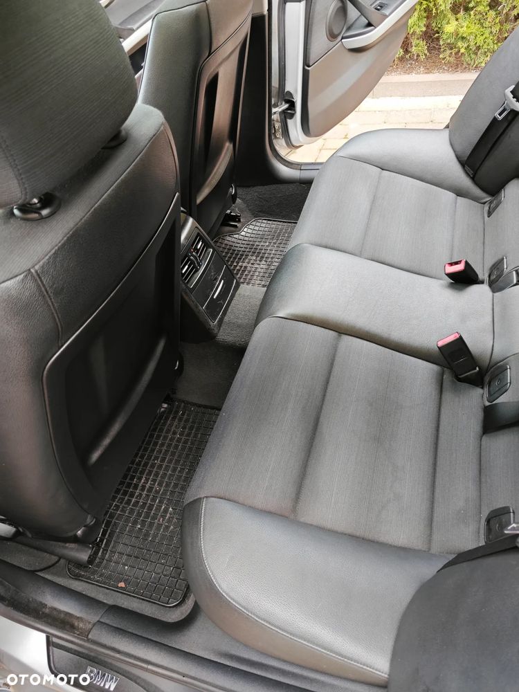 BMW Seria 3 320d - 14
