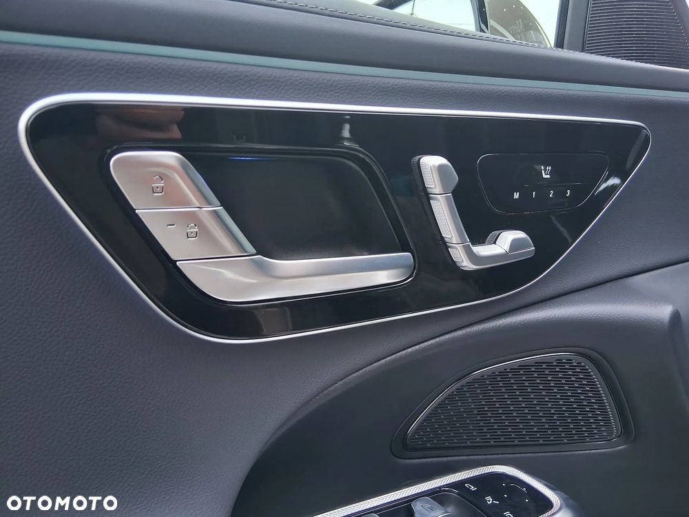 Mercedes-Benz Klasa E 220 d mHEV 4-Matic AMG 9G-Tronic - 7