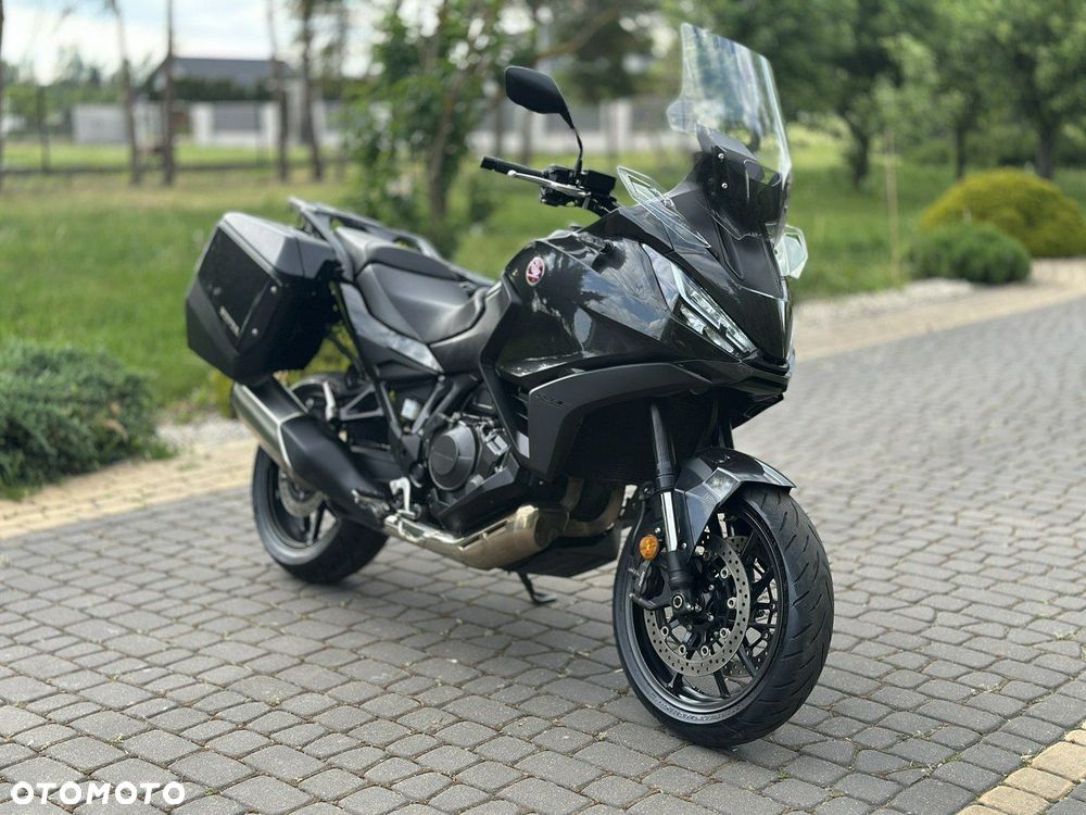Honda NT - 1