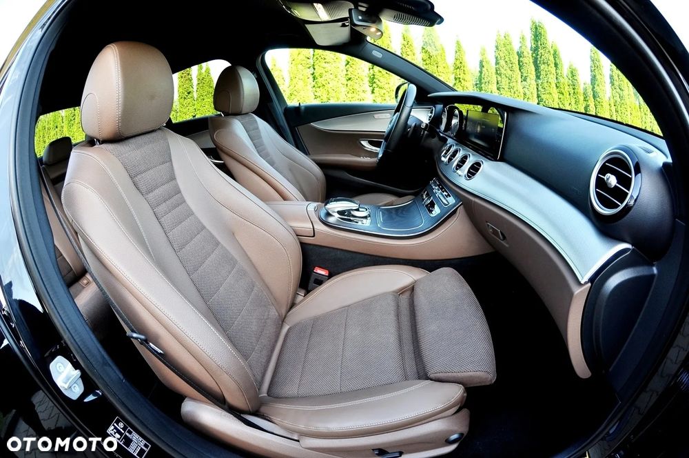 Mercedes-Benz Klasa E 220 d AMG - 16