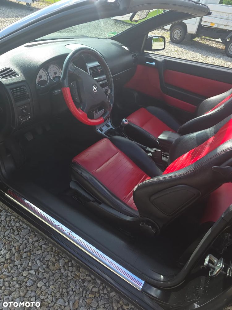 Opel Astra 1.8 16V Coupe Linea Rossa - 8