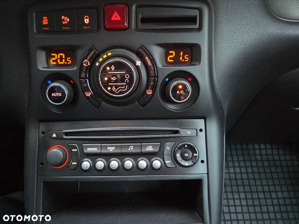 Citroën C3 Picasso VTi 120 Exclusive - 17