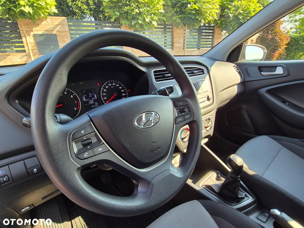 Hyundai i20 1.2 Classic Plus - 19