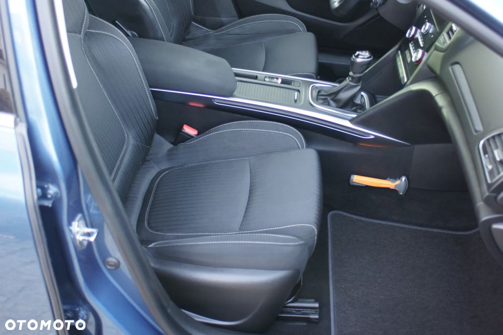 Renault Megane ENERGY TCe 130 Start & Stop LIMITED - 24