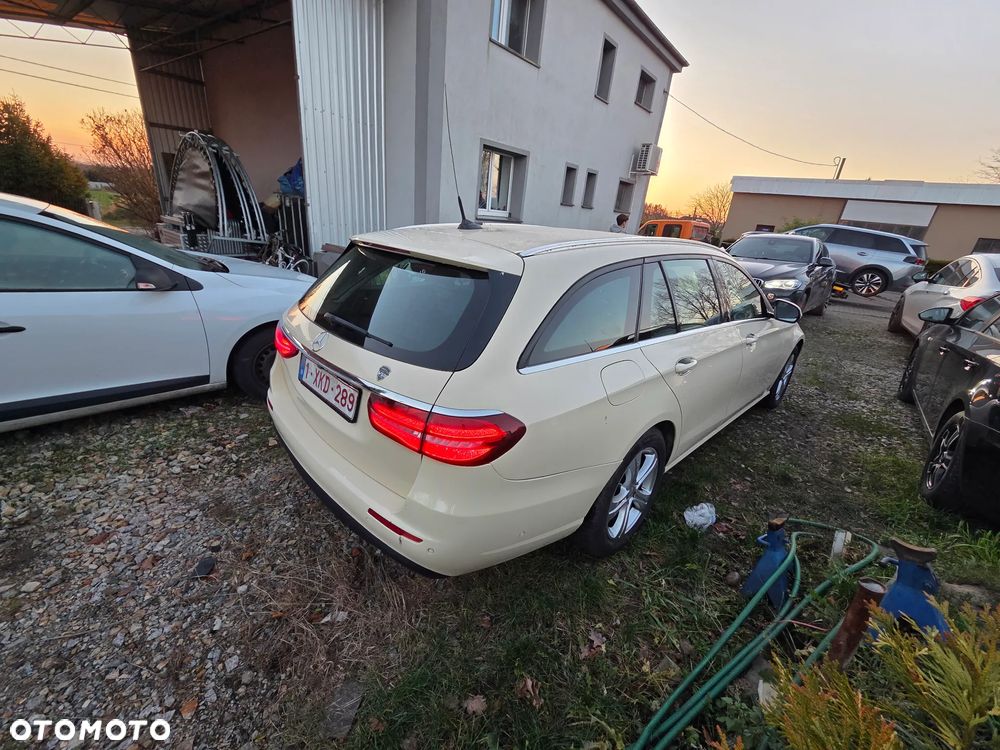 Mercedes-Benz Klasa E - 6