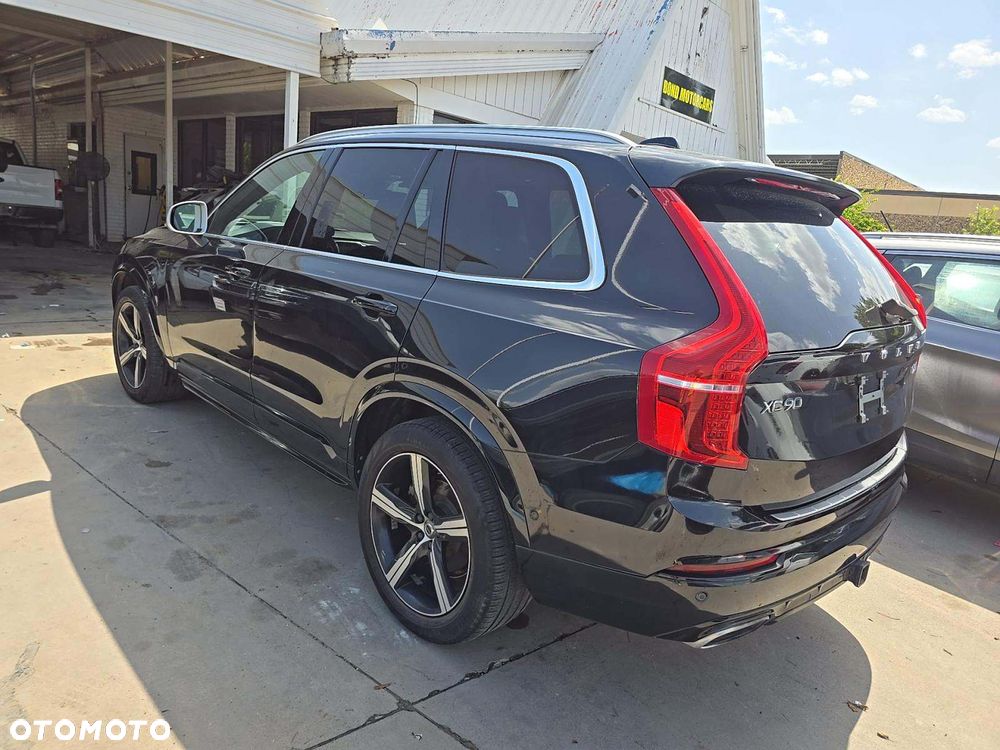 Volvo XC 90 T6 AWD R-Design - 2