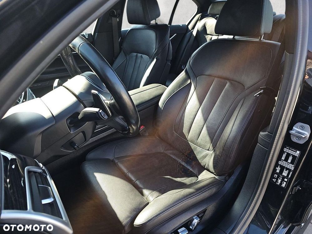 BMW Seria 7 - 13