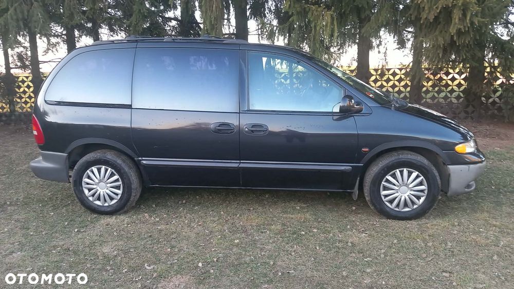 Chrysler Voyager - 1
