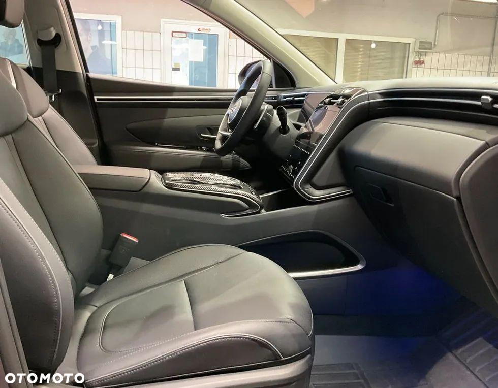 Hyundai Tucson - 8