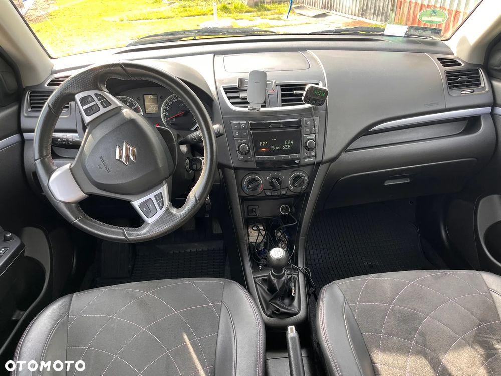 Suzuki Swift 1.2 Club - 12