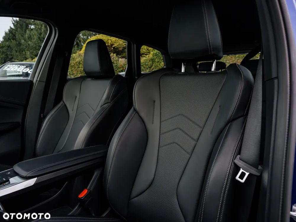 BMW X1 sDrive18i - 12