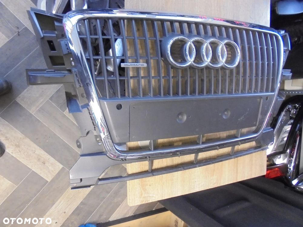AUDI Q5 GRILL 08-12 8R0853651
