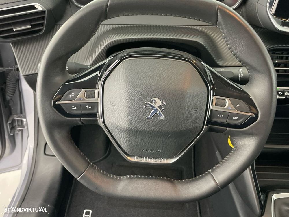 Peugeot 208 1.2 PureTech Active - 14