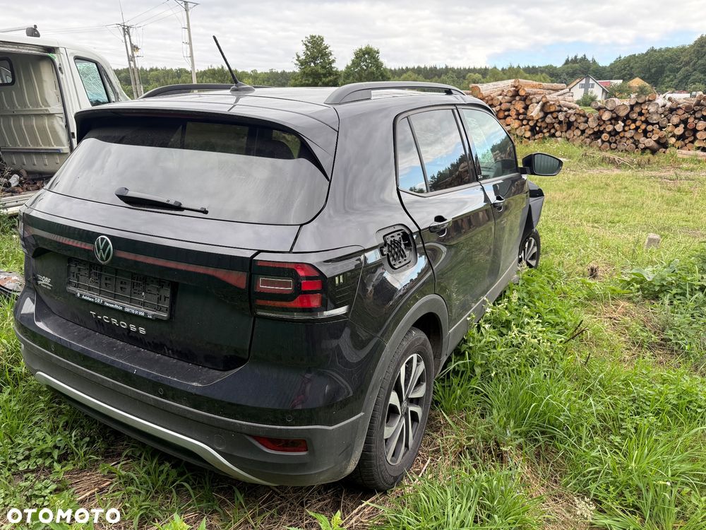 Volkswagen T-Cross - 4