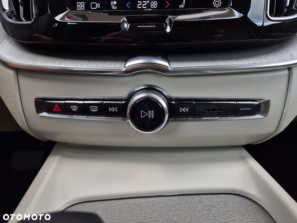 Volvo XC 60 - 16