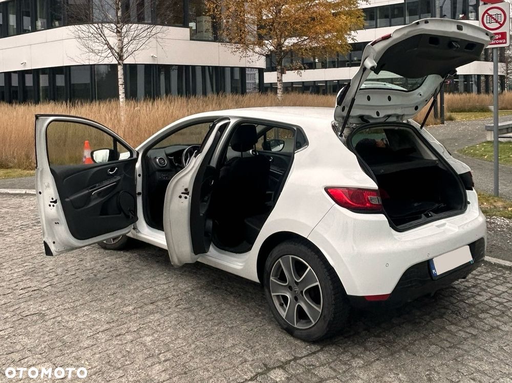 Renault Clio 1.2 16V Techno Feel - 9