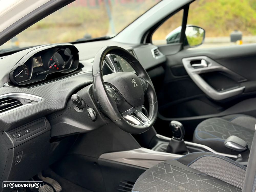 Peugeot 2008 - 22