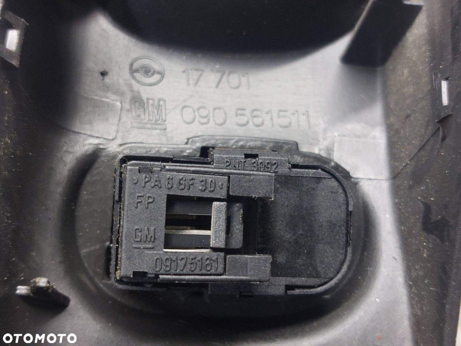 PANEL PRZEŁĄCZNIK STEROWANIA SZYB LUSTEREK RĄCZKA ASTRA G 90561086 - 6