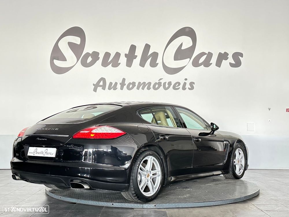 Porsche Panamera 4 PDK - 4