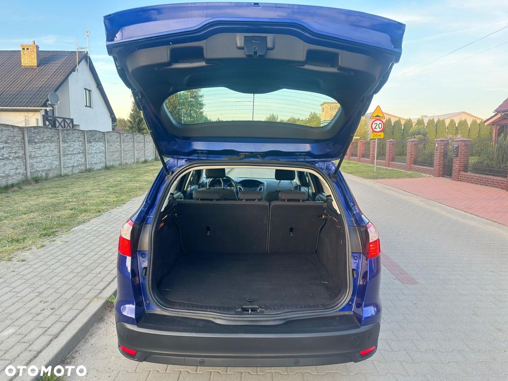 Ford Focus SW 1.6 TDCi Trend - 17