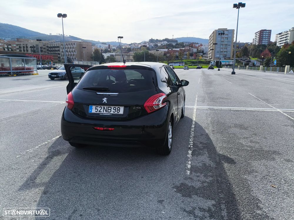 Peugeot 208 1.4 VTi Active - 3