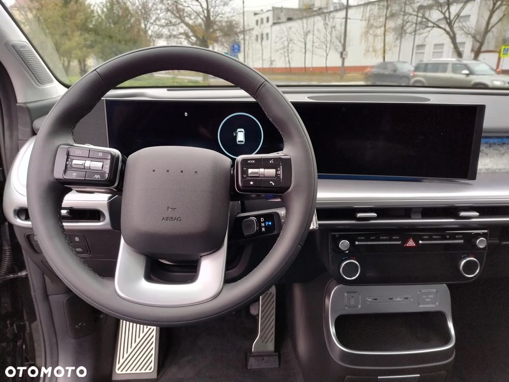 Hyundai IONIQ 9 110kWh Calligraphy AWD - 13