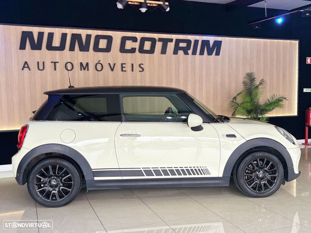 MINI 3 Portas One D - 9