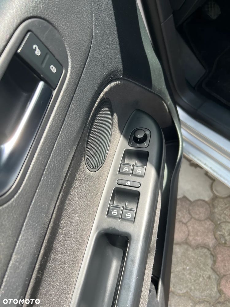 Volkswagen Golf Plus 1.6 TDI DPF Team - 9