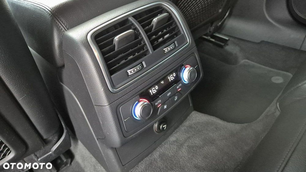 Audi A6 Avant 2.0 TDI Ultra S tronic - 22