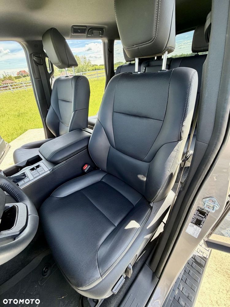 Toyota Land Cruiser LC 2.8 D-4D Executive - 12