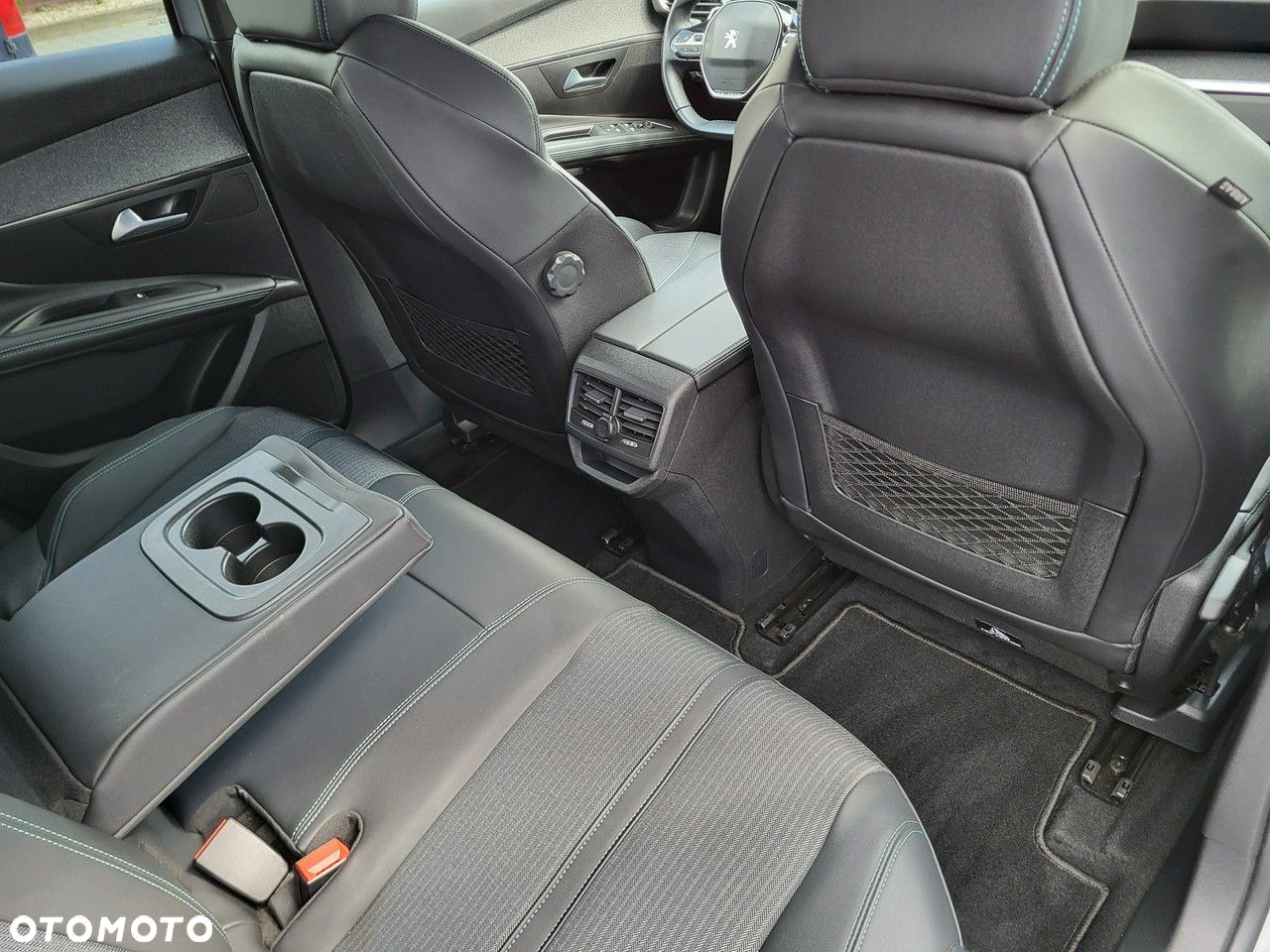Peugeot 3008 - 19
