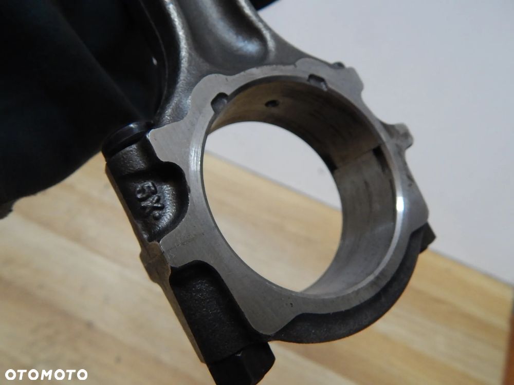 Tłok + korbowód 2.5 dci YD25 Nissan Navara D40 Pathfinder Cabstar Maxity 08-14 Euro 5 Łuków części - 7