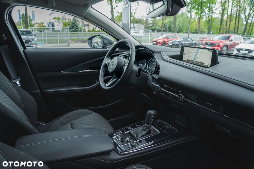 Mazda CX-30 2.0 mHEV Centre-Line 2WD - 37