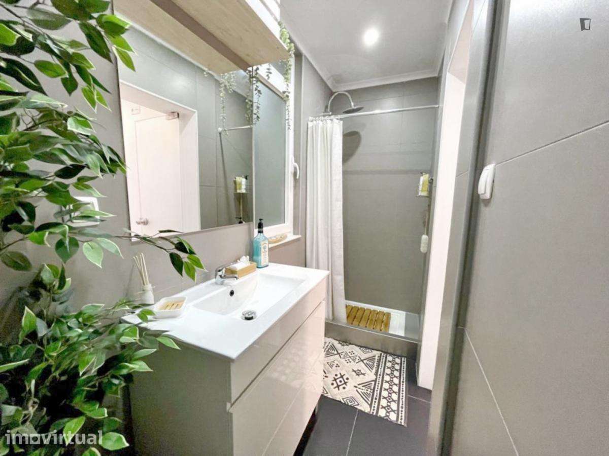 Apartamento com 2 quartos - localizado em Linda-a-Velha Lisbon - Grande imagem: 5/17