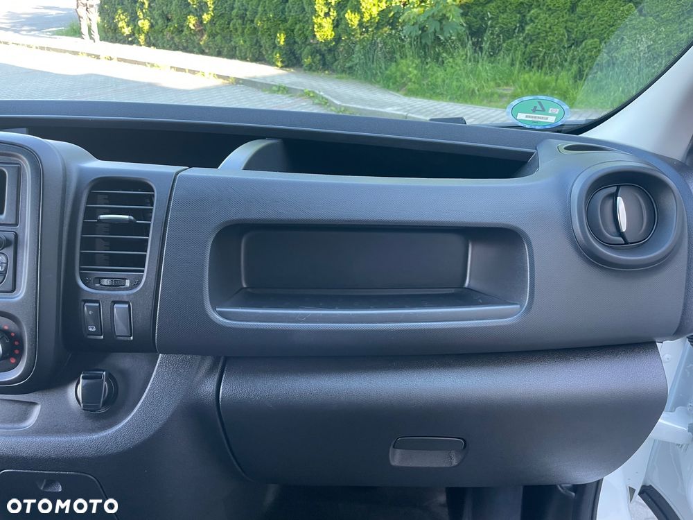 Renault Trafic Long L2H1 Vivaro Talento Custom Expert Boxer Nv 300 - 30