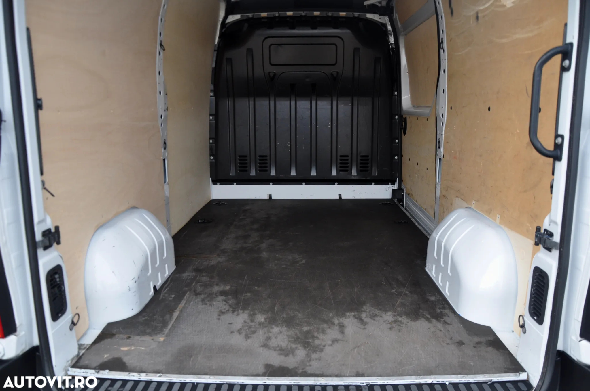 Renault Master L2H2 3 Locuri - 9