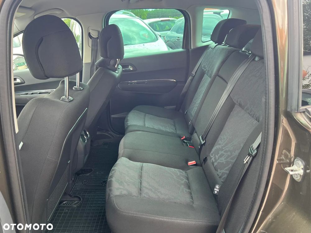 Peugeot 3008 1.6 HDi Premium - 15