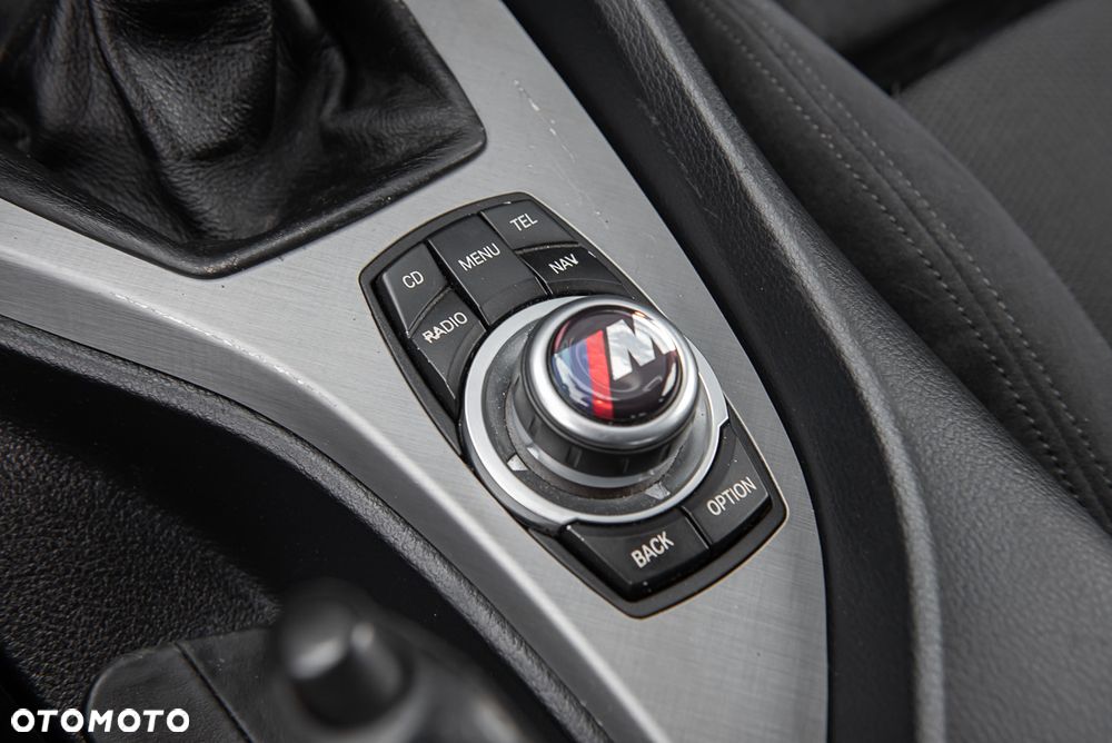 BMW X1 xDrive18d Sport Line - 23