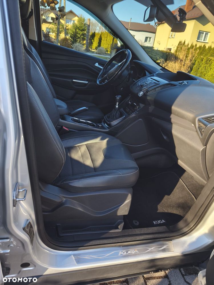 Ford Kuga 2.0 TDCi 4x4 Individual - 12