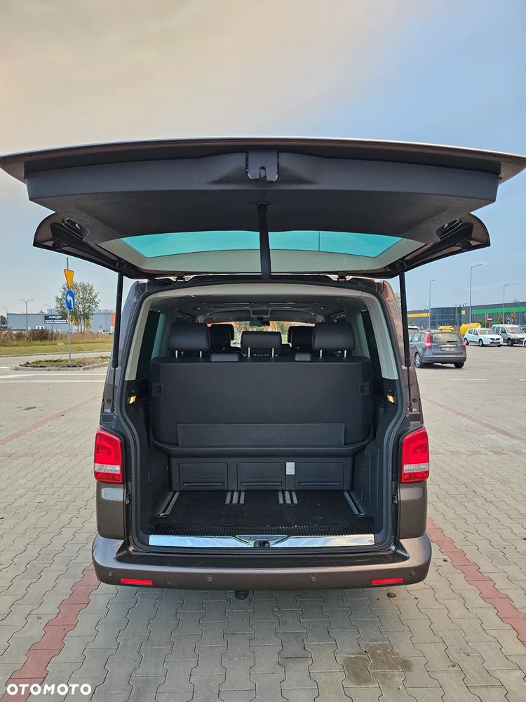 Volkswagen Multivan - 8