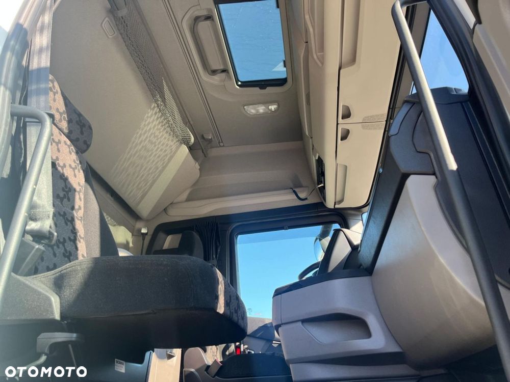 Scania S 500 A4x2NA Zawieszenie tył 4 poduszki - 17