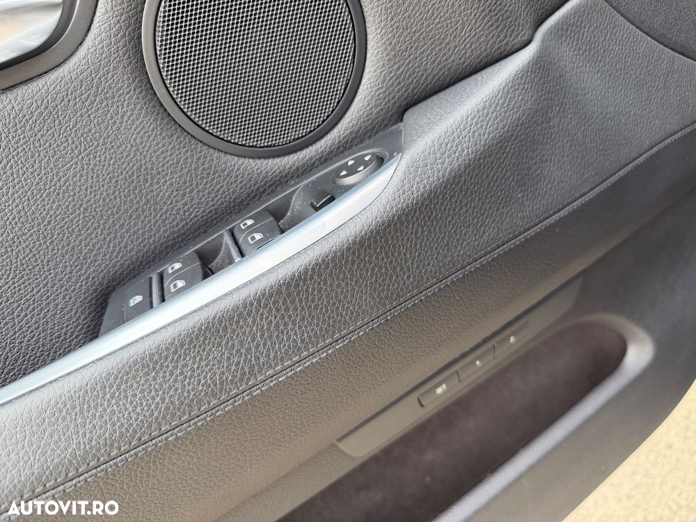 BMW Seria 5 530d xDrive Aut. - 17