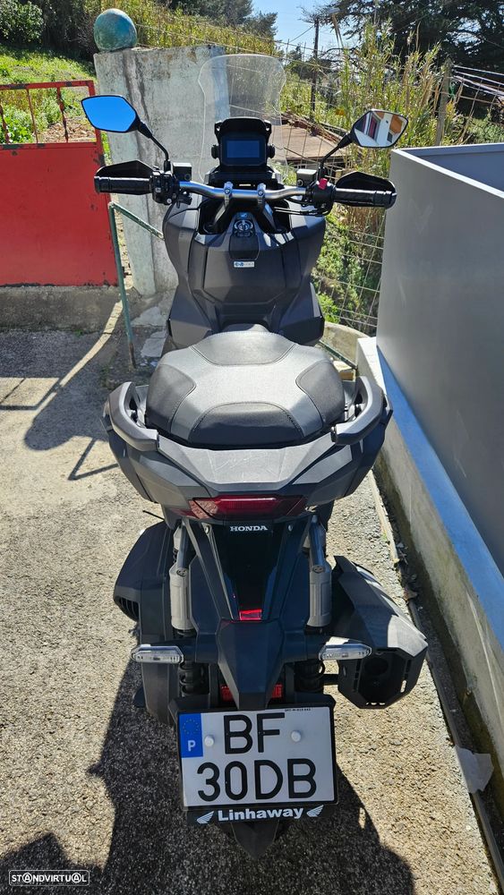Honda ADV - 1