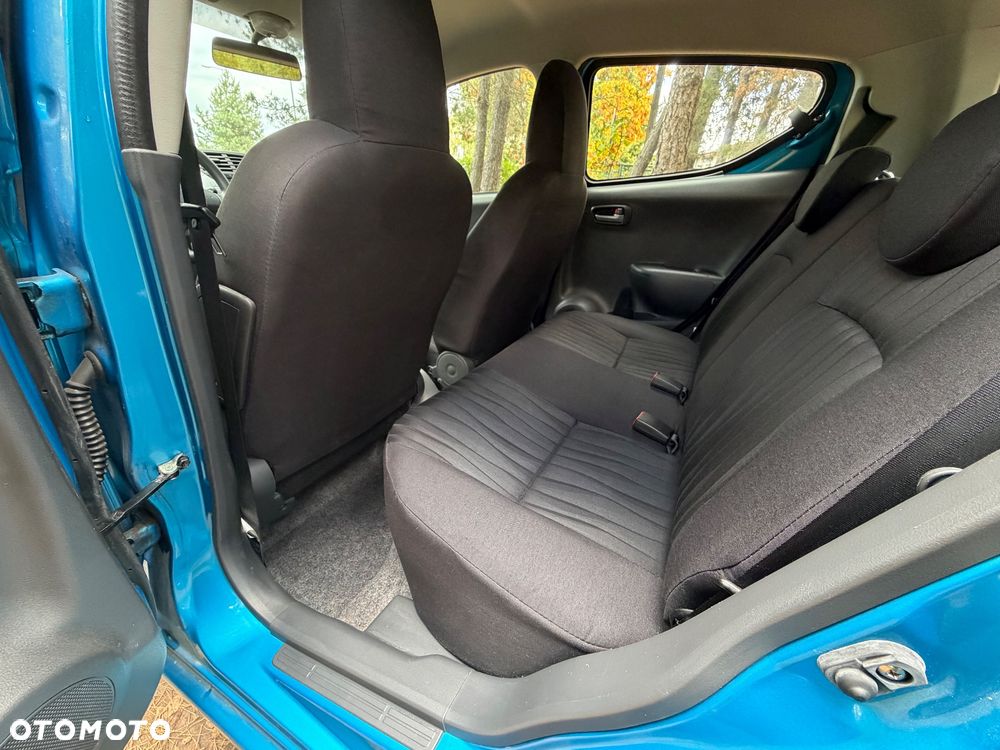 Nissan Pixo 1.0 Visia - 11