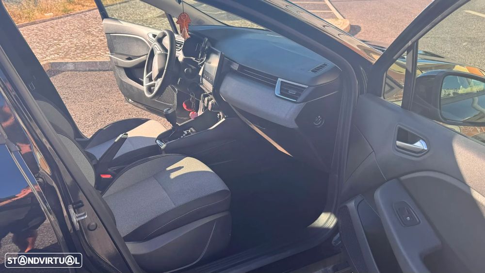 Renault Clio 1.0 TCe Evolution Bi-Fuel - 7