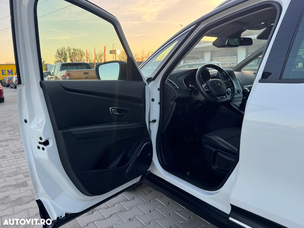 Renault Grand Scenic BLUE dCi 150 EDC BOSE EDITION - 10