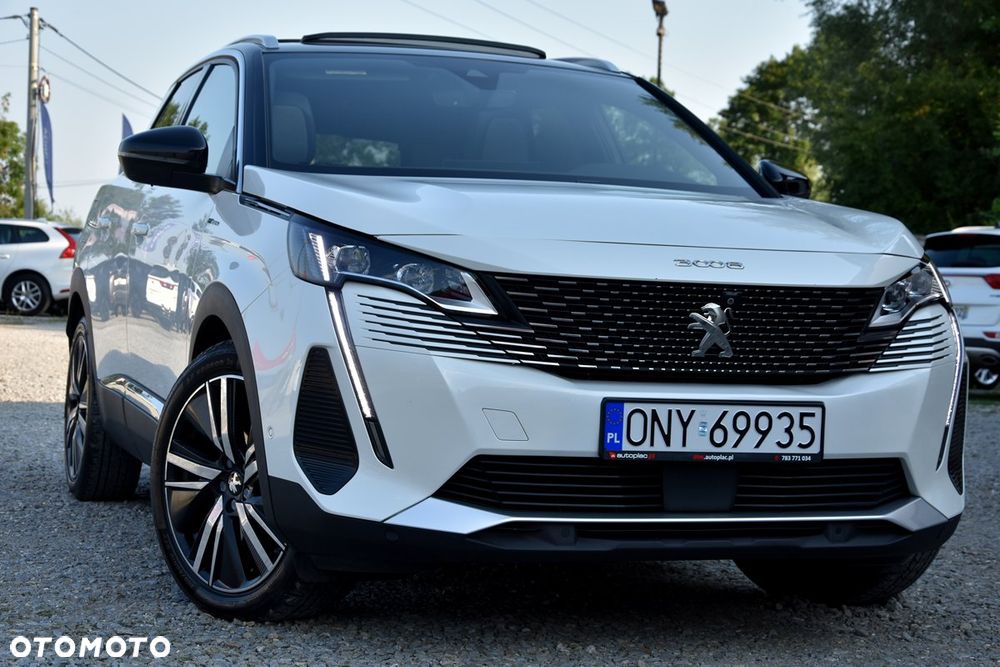 Peugeot 3008 1.6 PureTech HYbrid4 GT Line S&S EAT8 - 13