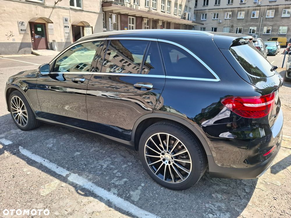 Mercedes-Benz GLC - 7