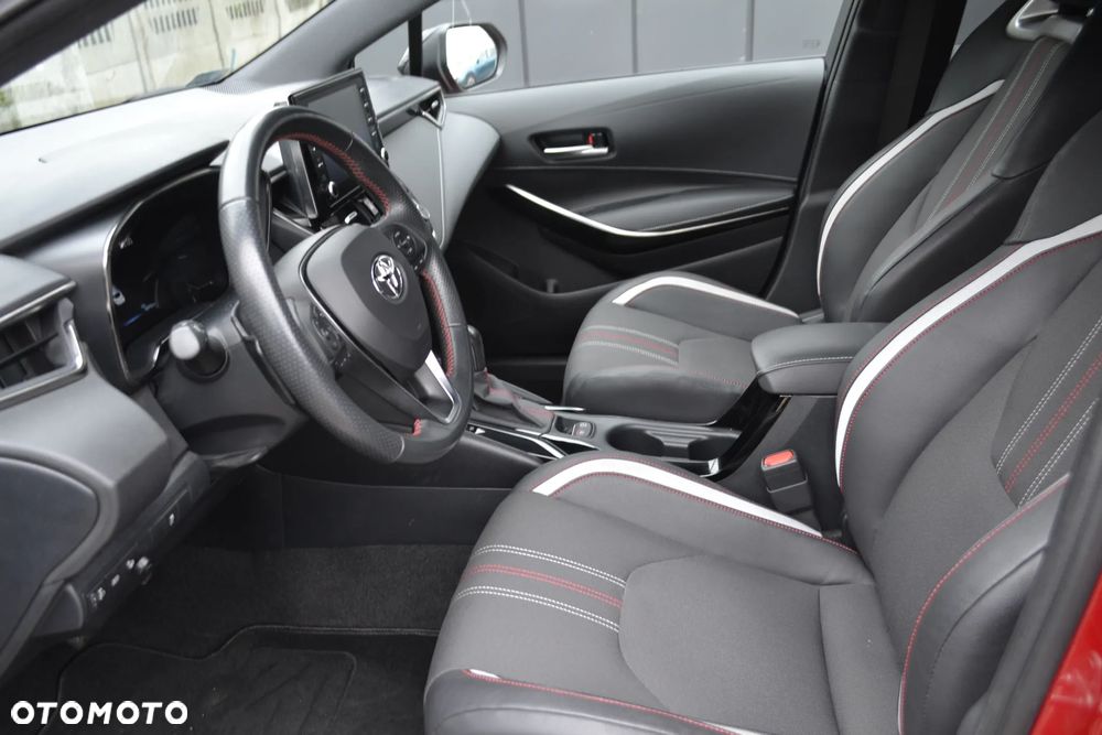 Toyota Corolla 2.0 Hybrid GR Sport - 23